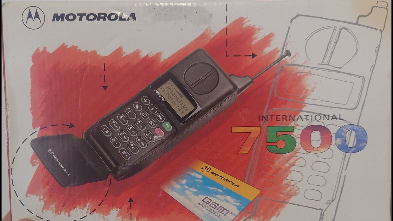 Motorola 7500 International Unboxing - Brick mobile phone menu browse, rigtones