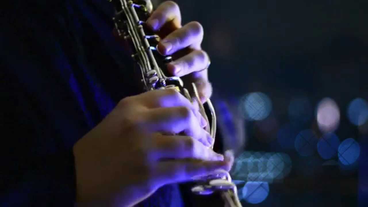 István Kohán plays Hommage á Paganini by Béla Kovács