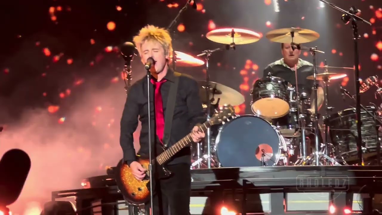 Green Day - Wake Me Up When September Ends | When We Were Young 2023 | Live | Las Vegas NV 10/22/23