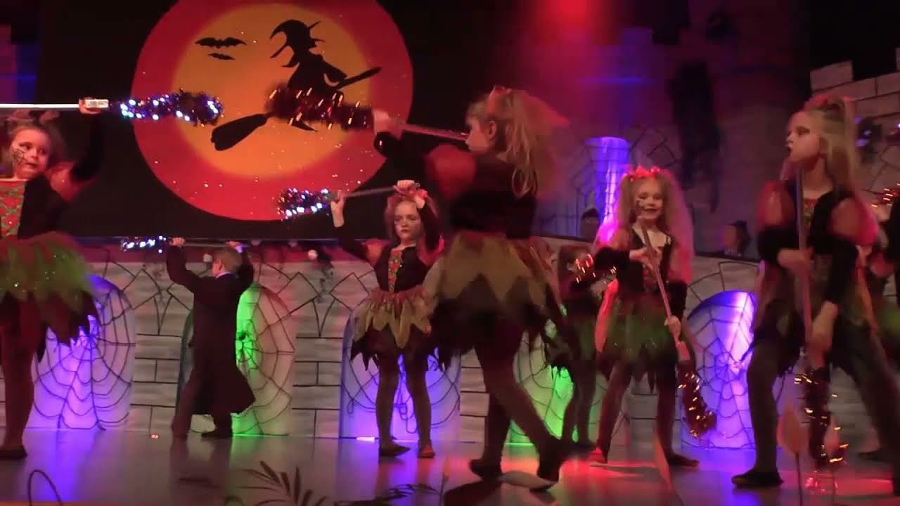 Hexentanz der MCV Kindergarde 2013 - Mömlinger Carneval Verein