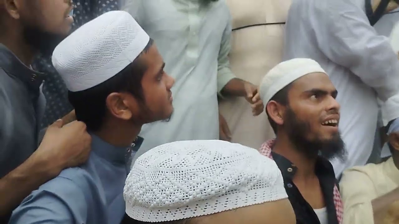2024 ইংরেজি সালে বাংলাদেশ স্বাধীন হওয়ায় গুরুত্বপূর্ণ ভূমিকা রাখছেন এই আলেমে দ্বীন 