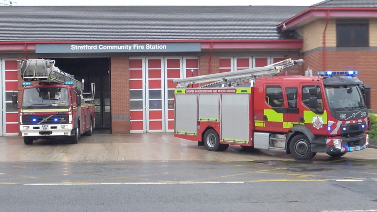 Stretford Pump And Hydraulic Platform Turnout - Greater Manchester Fire & Rescue Service