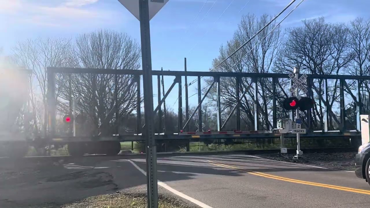 Wilson Pike Circle Railroad Crossing, Brentwood, TN