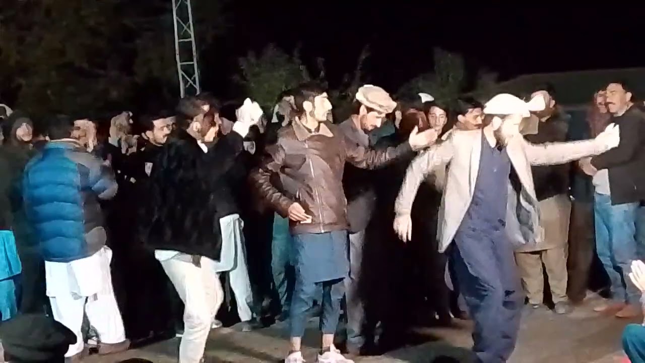 Traditional dance of Yasin Valley| Alganiwar | Yasin e Tamasha | Yasin Folk Music