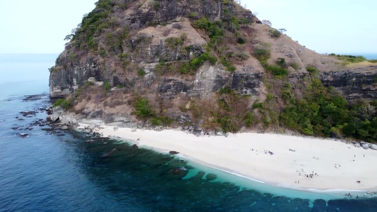 Capones Island, San Antonio, Zambales [4k] [Aerial]