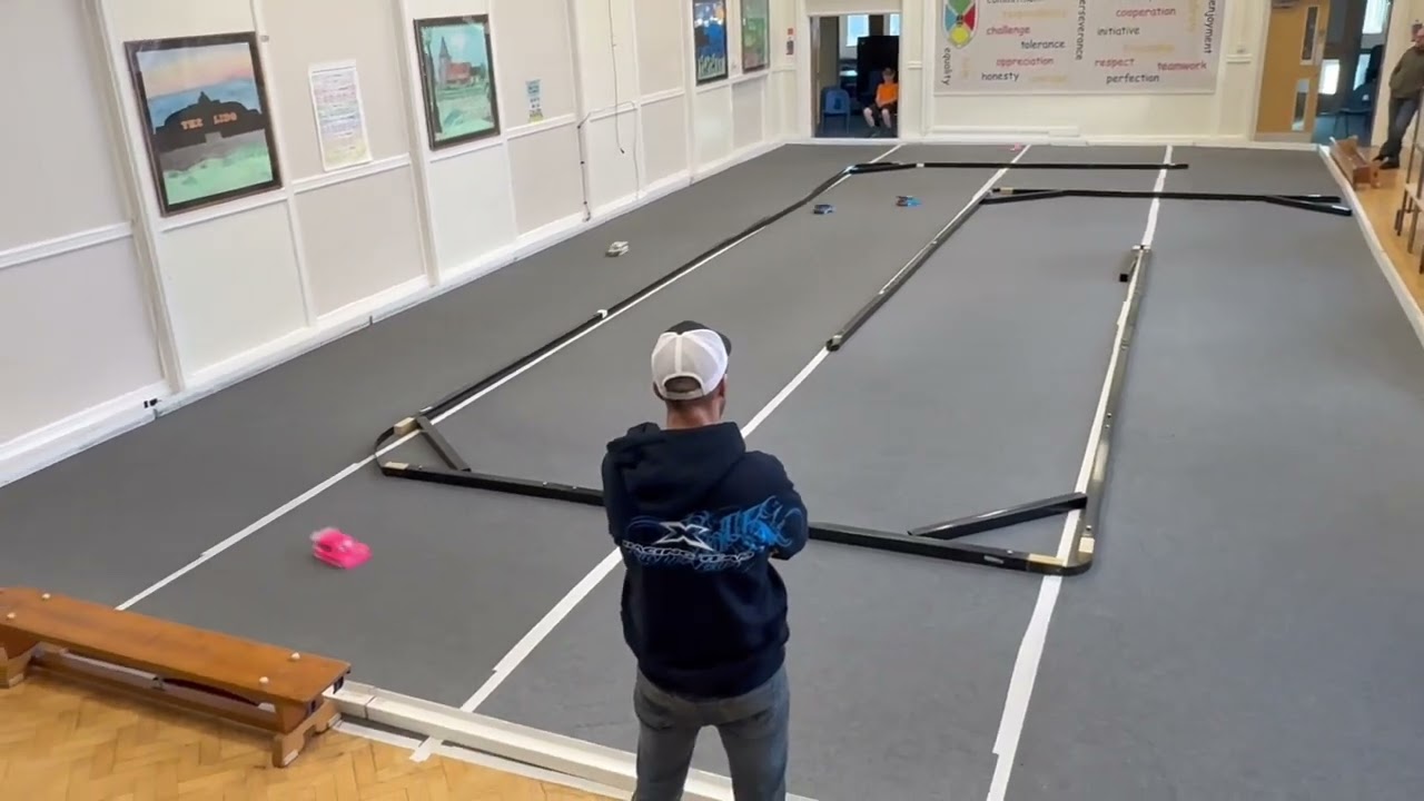 Adur Model Car Club Finals - Round 2 - Mini Brushed - A Final 30/11/25