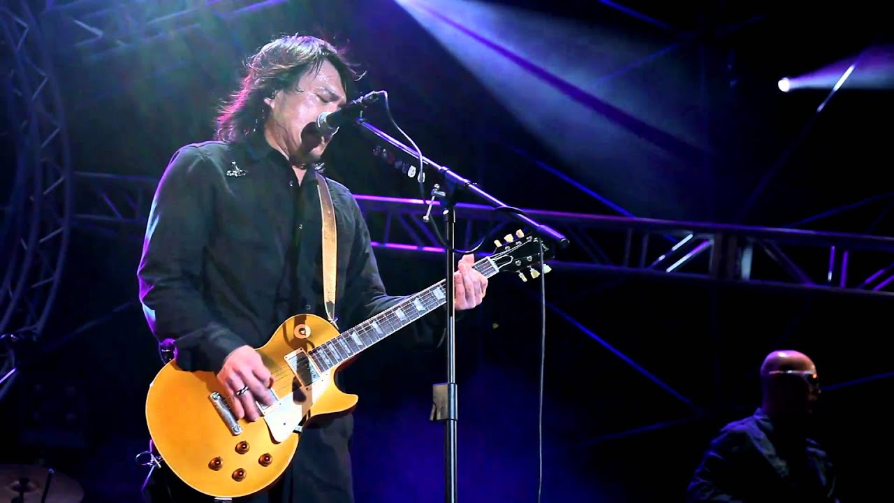 伍佰【暴雨】@2011大港開唱