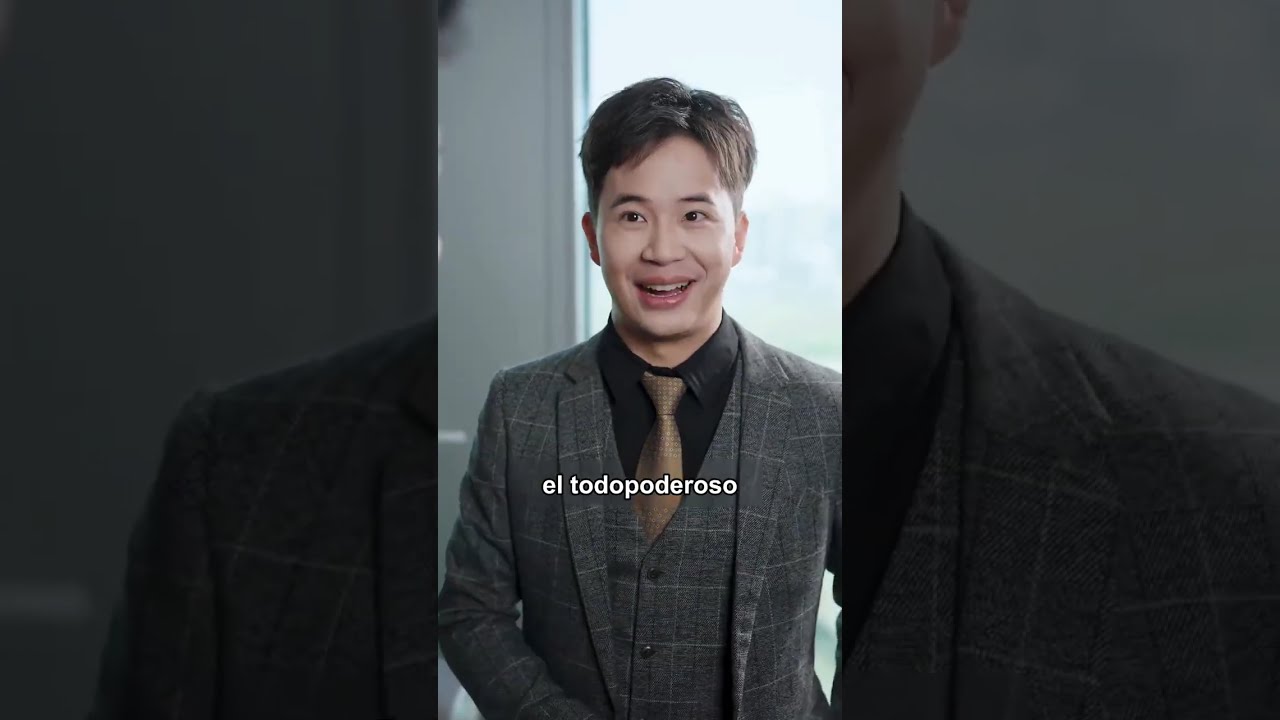 Chica pobre embarazada antes de graduarse. Todos la maltratan, sin saber que el padre es el CEO！
