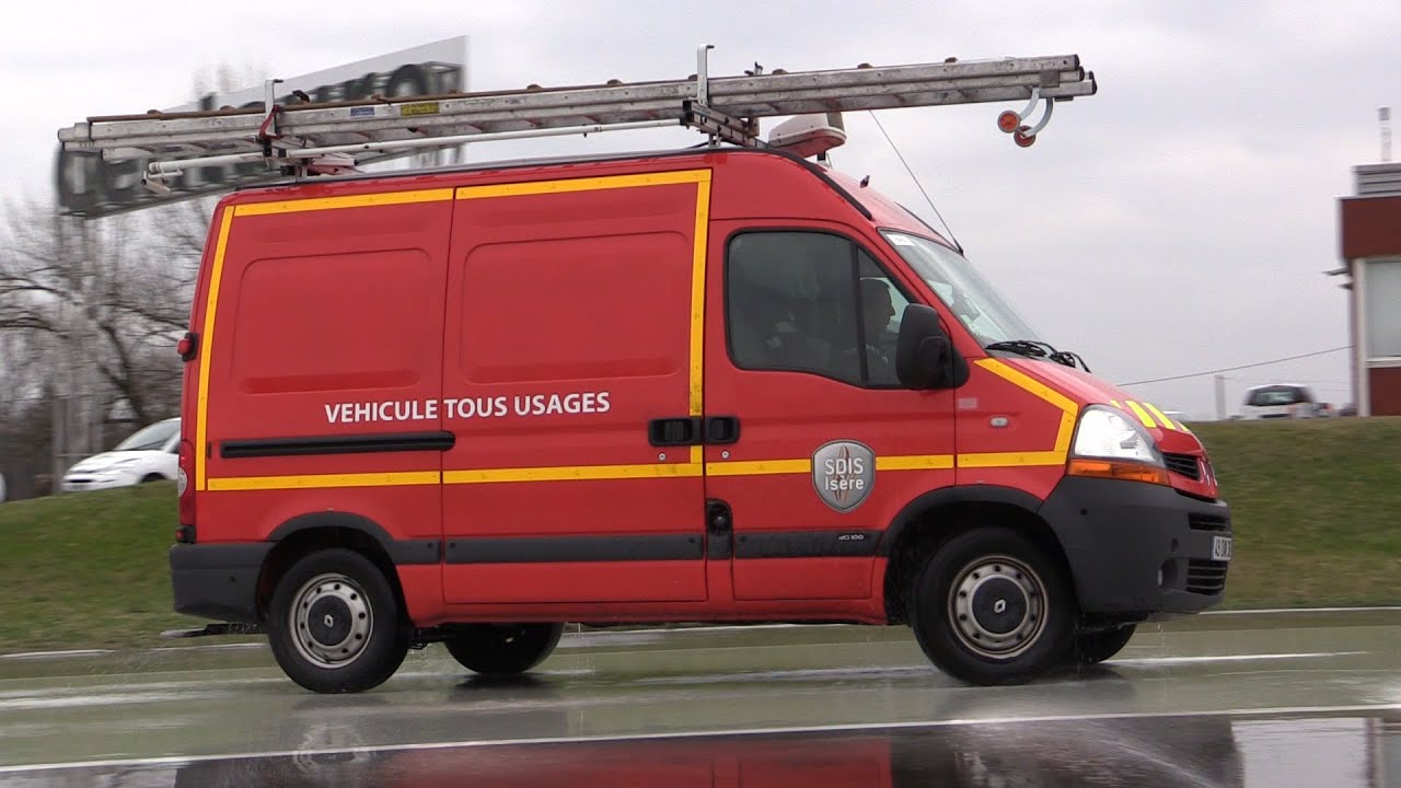 Conduite en situation d'urgence : les pompiers de l'Isère se forment.