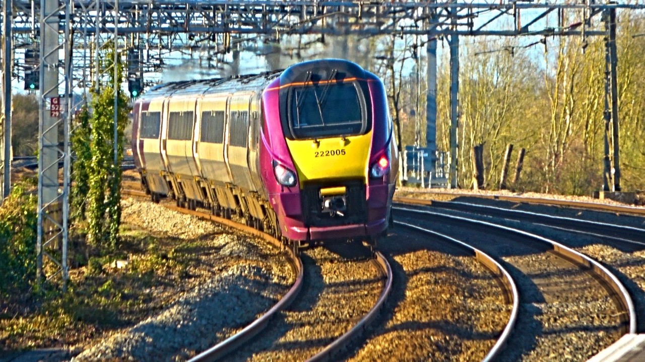 Trains at Wolverton, WCML - 02/03/26