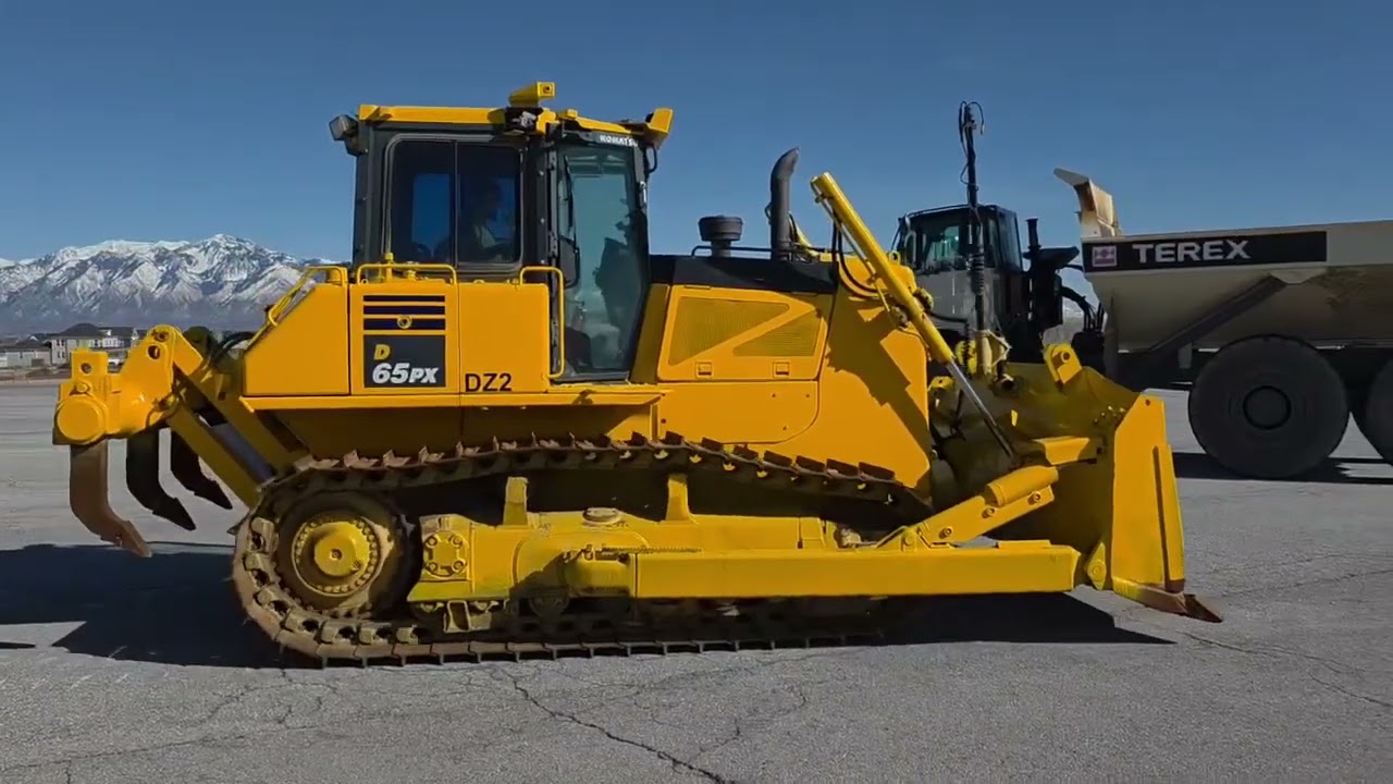 Komatsu 2013 D 65EX-17 DOZER