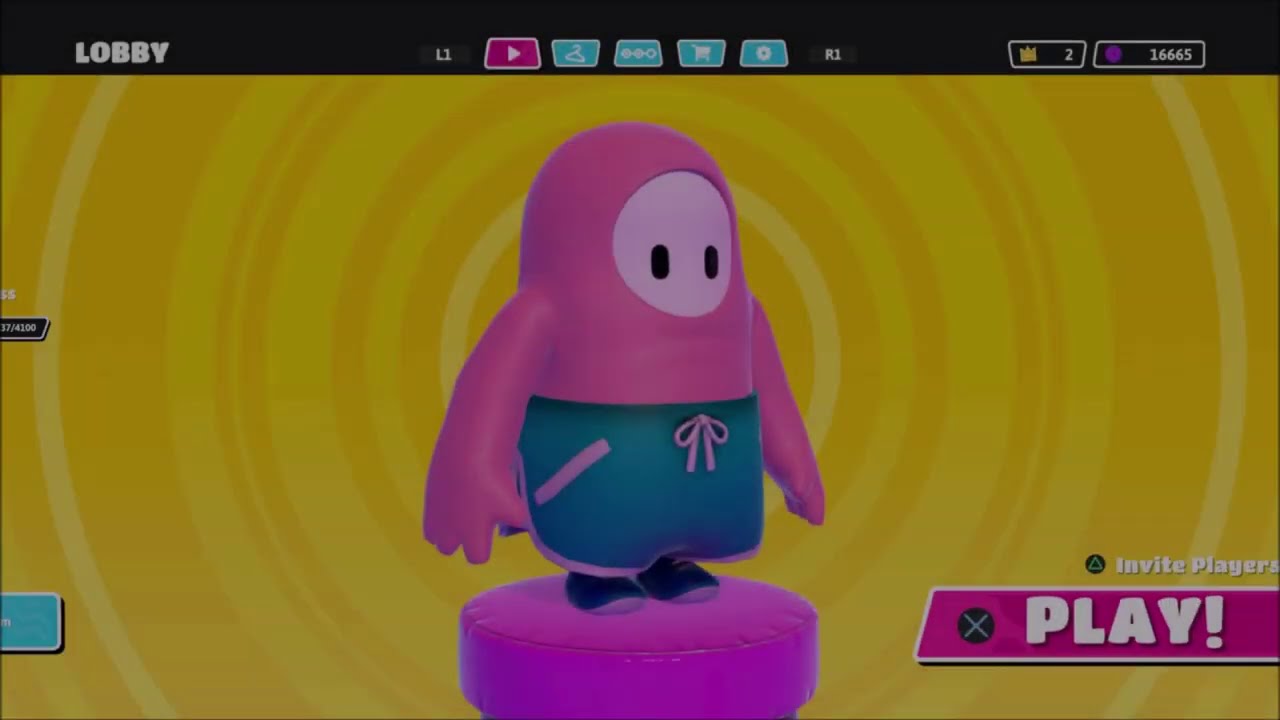 Catching our First Fall Guys Win!