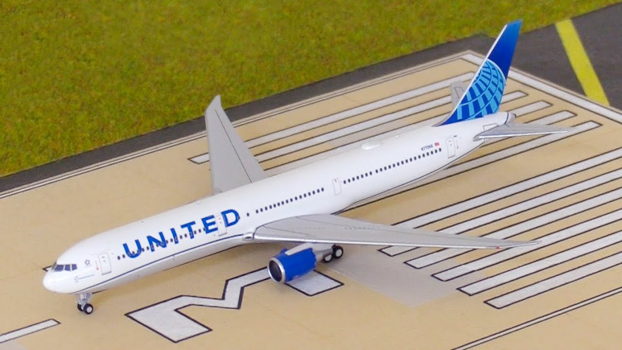 THE LAST 1:400 Model Airport Update Washington Dulles International Airport IAD #30