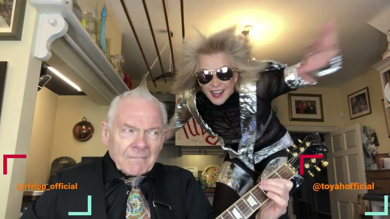 TOYAH AND ROBERT'S SUNDAY LUNCH - WHITE PUNKS ON DOPE