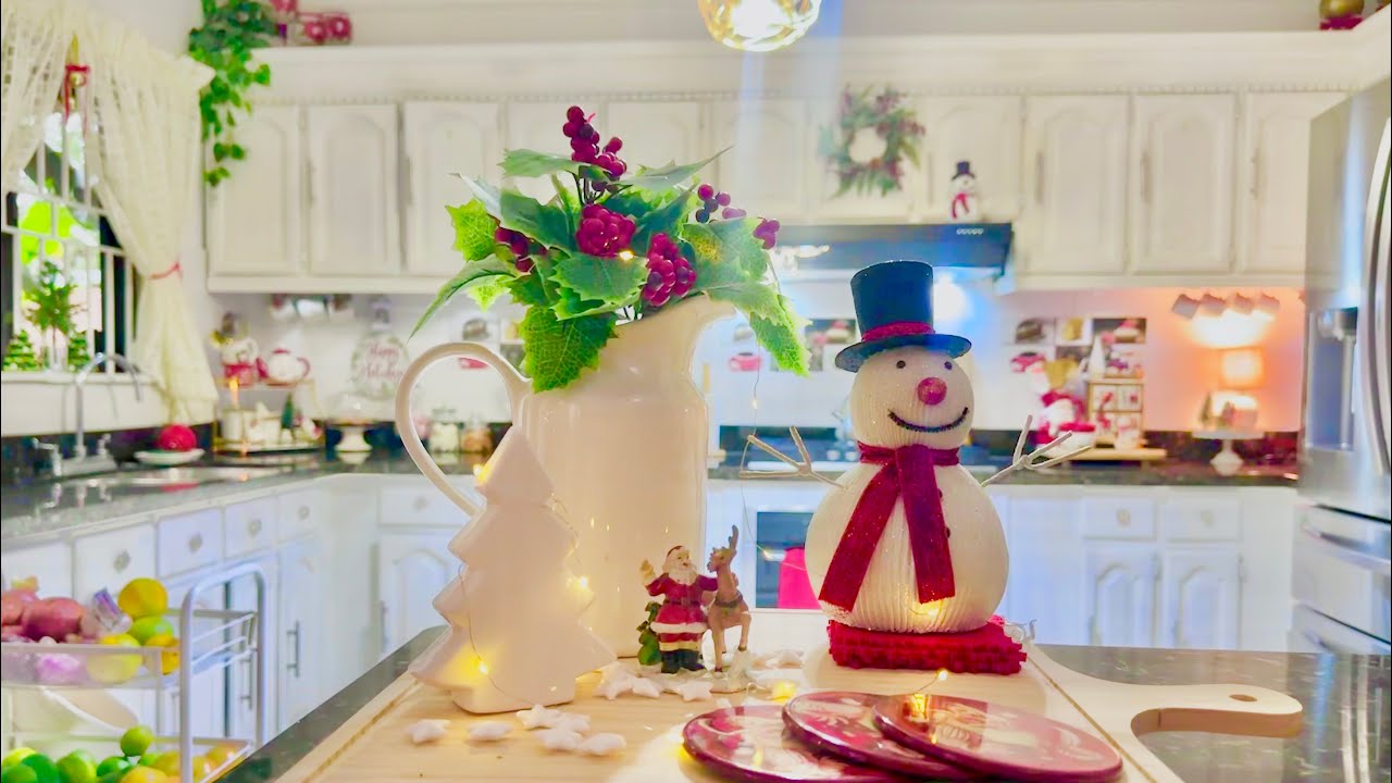 Decoración de mi cocina navidad 2023☃️.