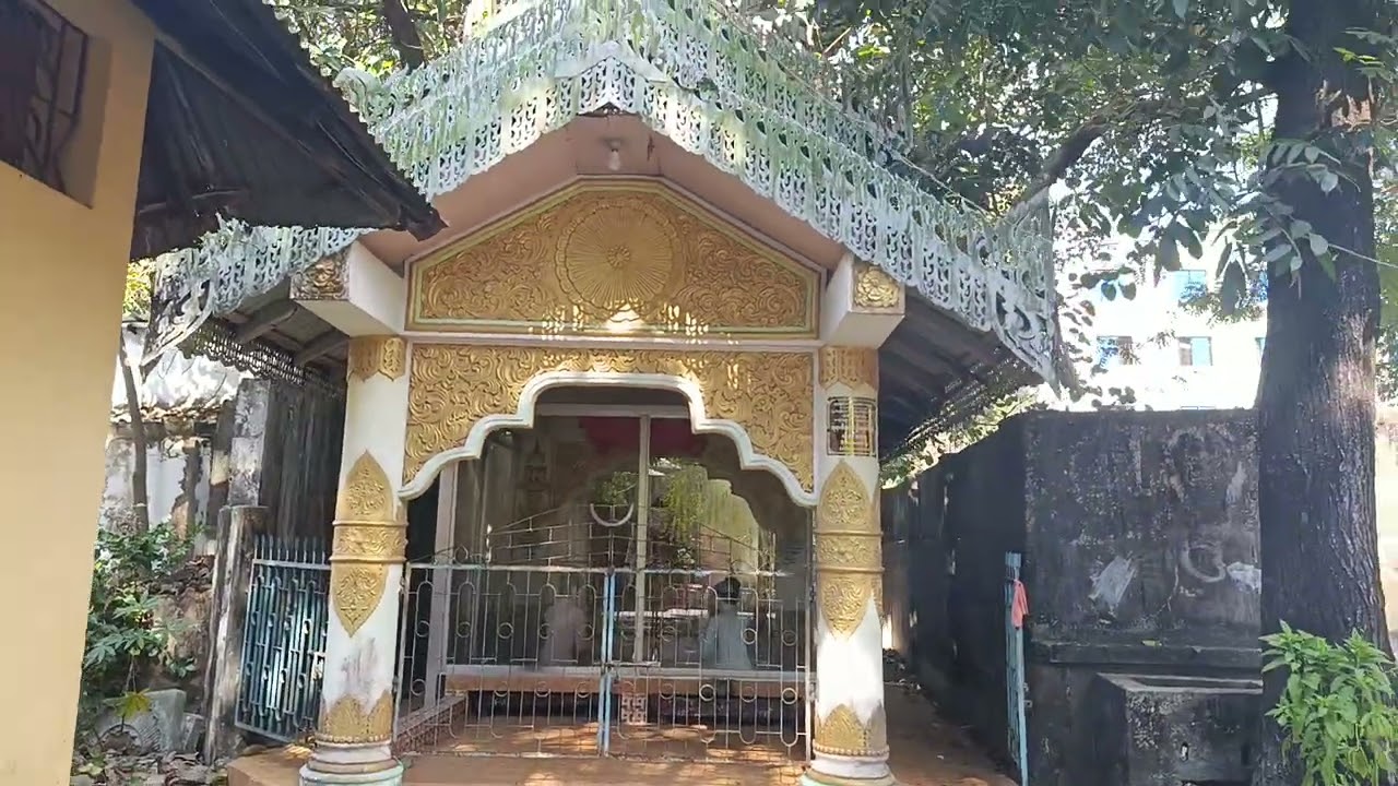 ম‌হেশখালী স্বর্ণ ম‌ন্দির ও বুদ্ধ বিহার 