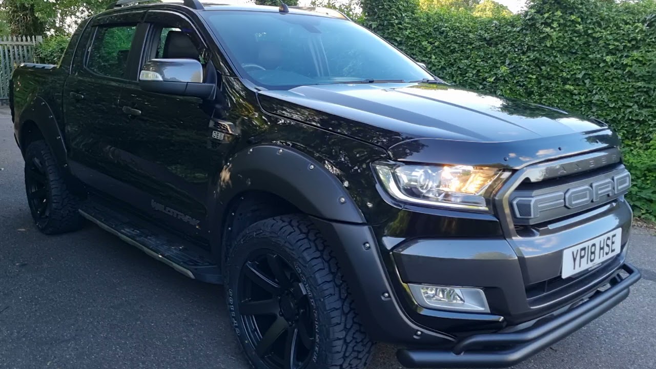 Ford Ranger Wildtrak с индивидуальным дизайном, обвесом в стиле Raptor и 20-дюймовыми легкосплавн...