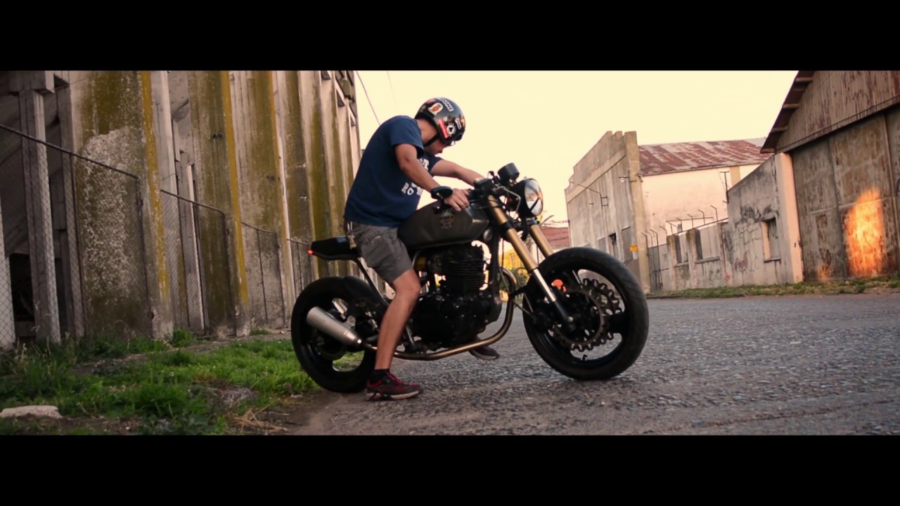 Cafe Racer Beta 250