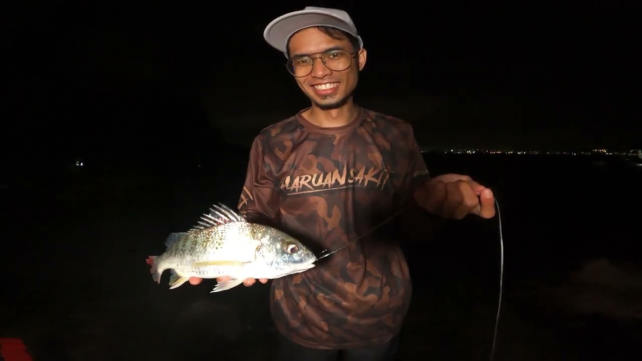 Memancing di Pulau Jerejak
