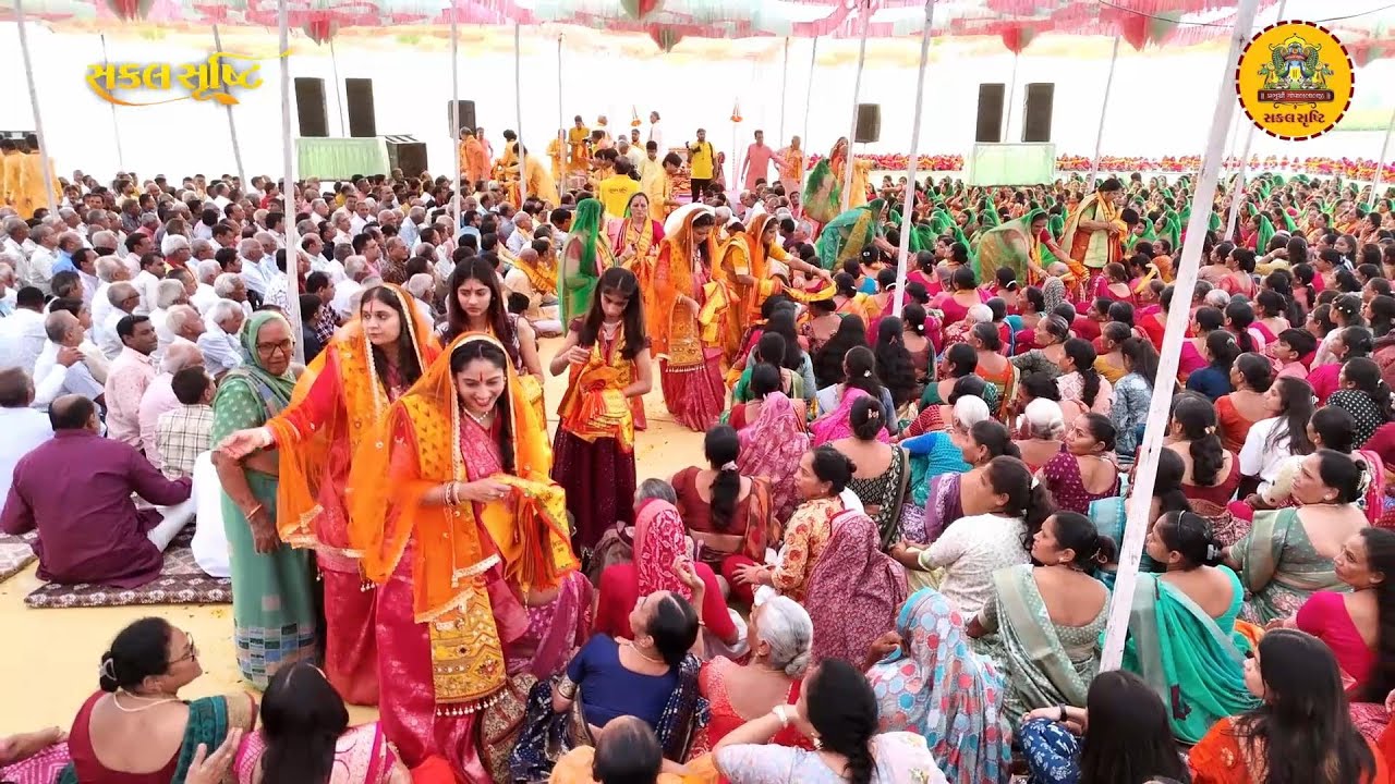 ધન્ય ધન્ય દિવસ બાઈ મારે ✦સામૈયા ની જાંખી✦શ્રીધ્વજબંઘ મહામંંડપ મહોત્સવ-ઉજળવાવ✦Mahamandap Memories-4