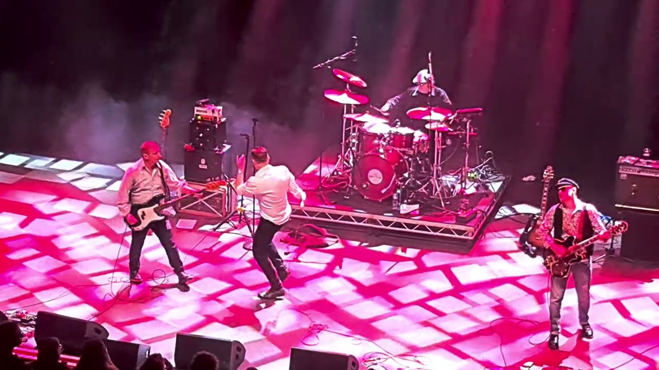 Suedehead. The Smyths. Shepherds Bush Empire 24/01/26