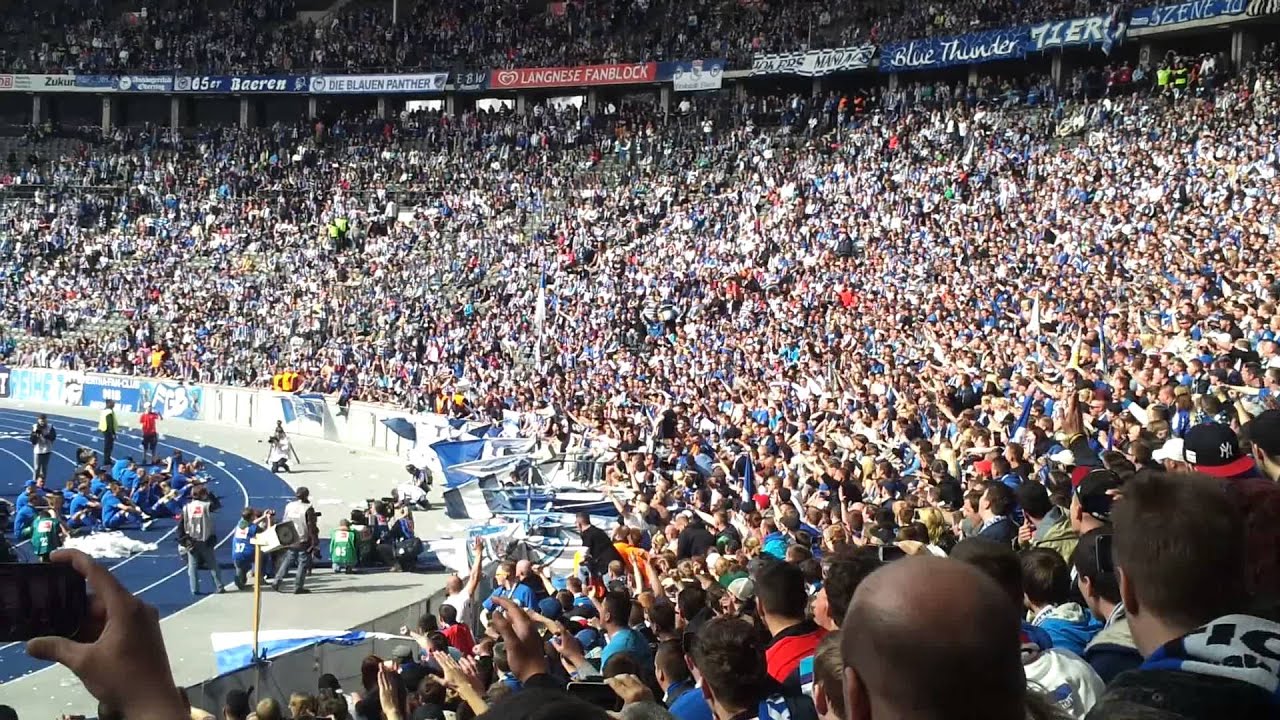 Hertha gegen Sandhausen - ufta ufta täterä in der Ostkurve