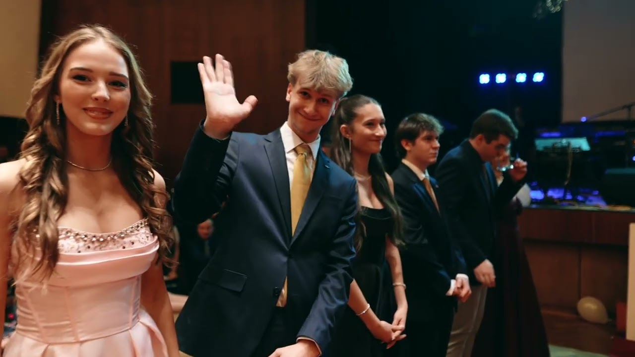 Maturitní ples Gymnázium Ivana Olbrachta 2026 - OKTÁVA - ZÁZNAM