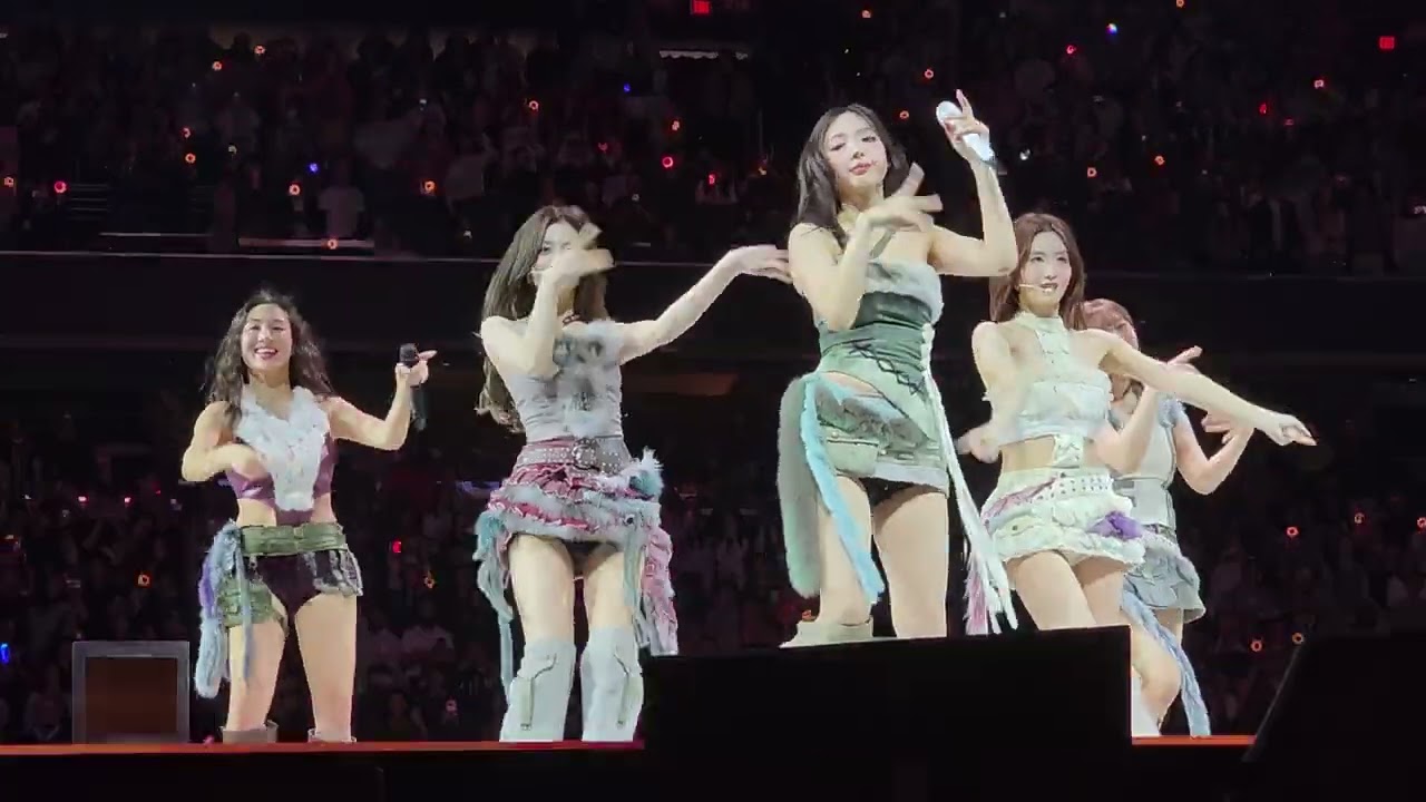 TWICE (트와이스) - One Spark  Live in Washington, DC 20260213  (Day1)