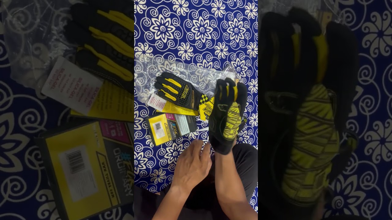 || Tiivra Riding Gloves || #bikelover #bike #travel #tiivra #RidingGloves #BikeGear #SoloRide