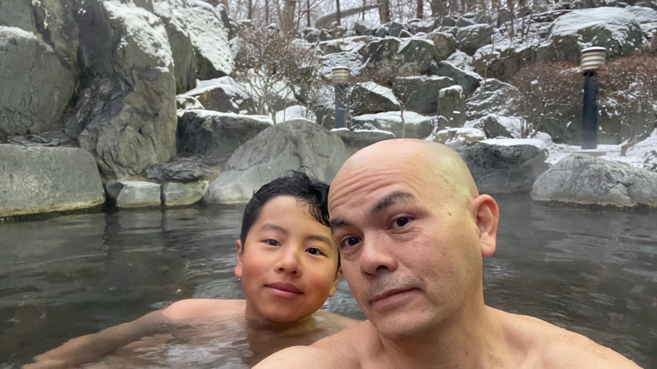 Viagem para as montanhas para comemorar o aniversário de Davinte.