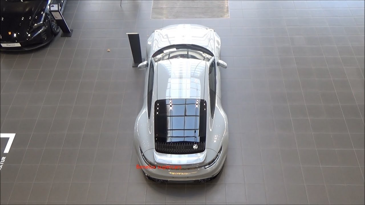 My first looks on the new Porsche 911 sport classic