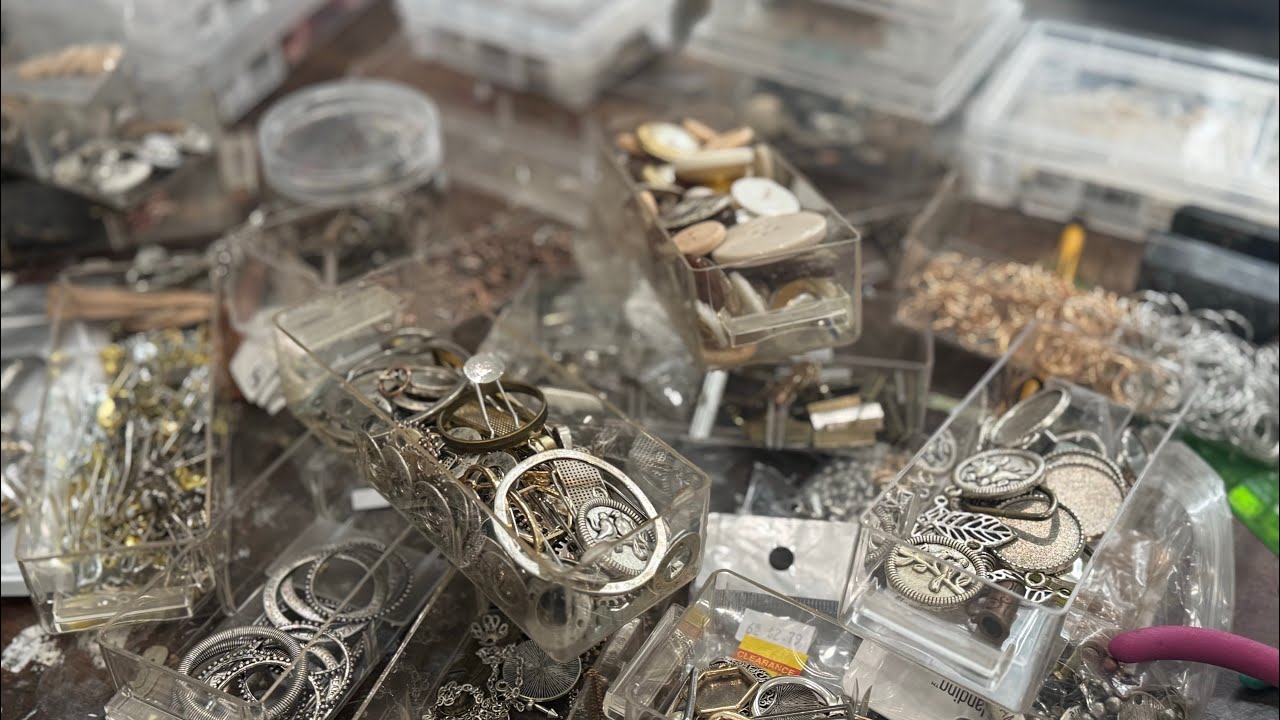 Collection of hardware for beginners. 