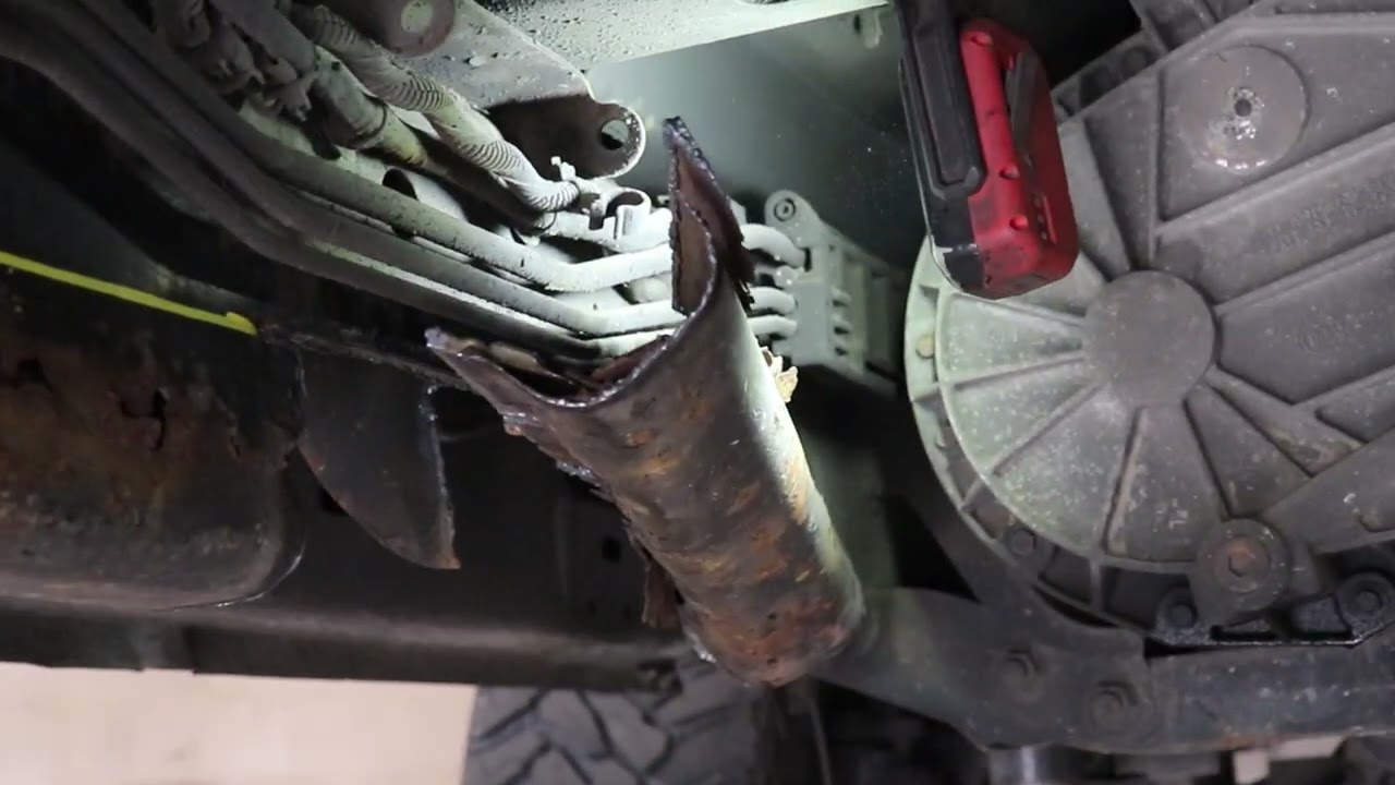Rusted Frame Rail, 2010 Dodge Ram 2500 - Ginter's Full Service Auto - www.gintersautobody.com