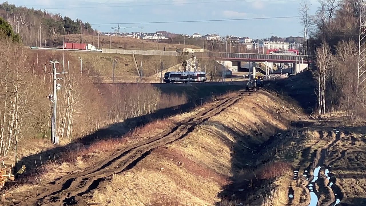 Styk Bajpasu Kartuskiego z linią PKM - widok od strony Kokoszek