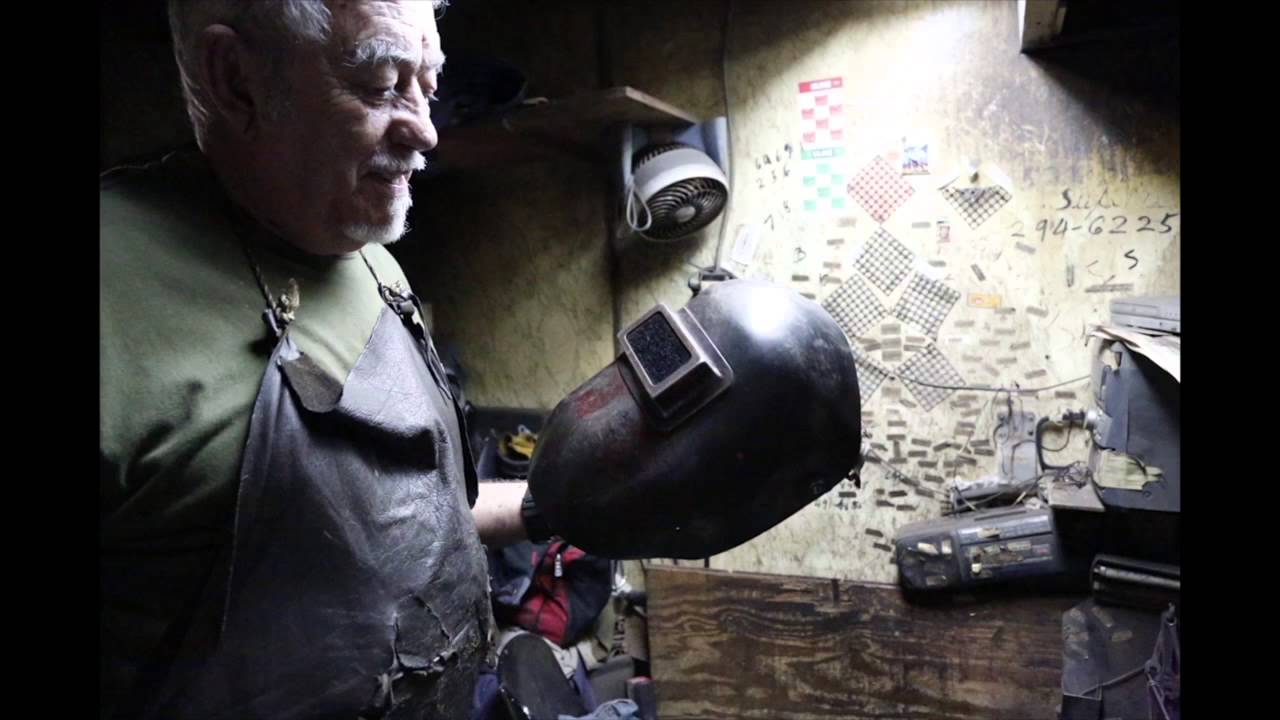 El Timbalero - Documentary by Vanessa Navarro