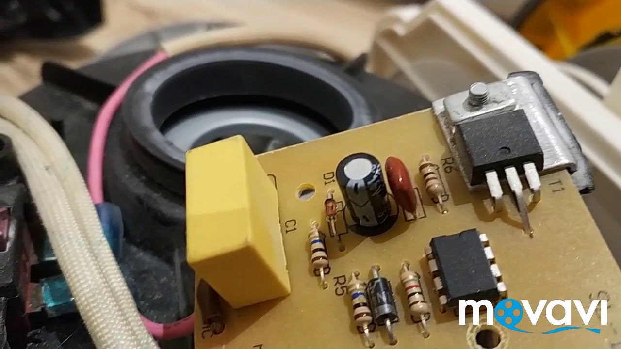 Пылесос ZANUSSI плавают обороты