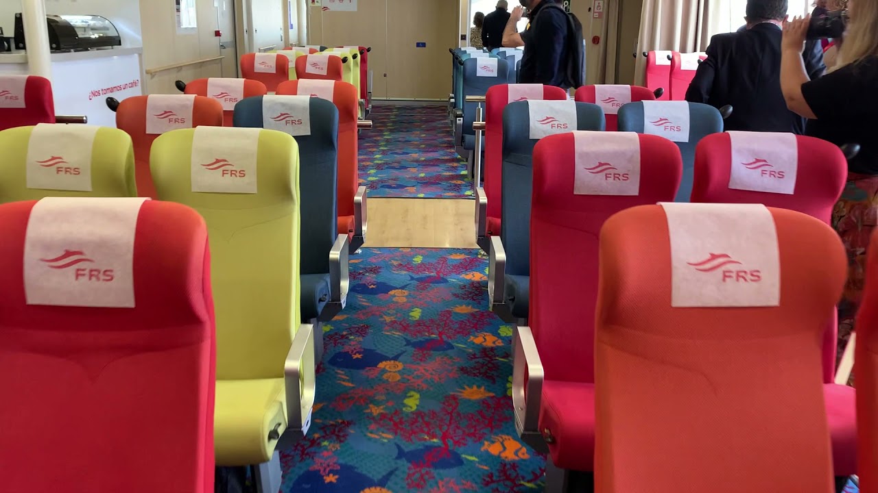 Así es por dentro el nuevo ferry 'Levante Jet' de FRS, el más moderno del Mediterráneo Sur