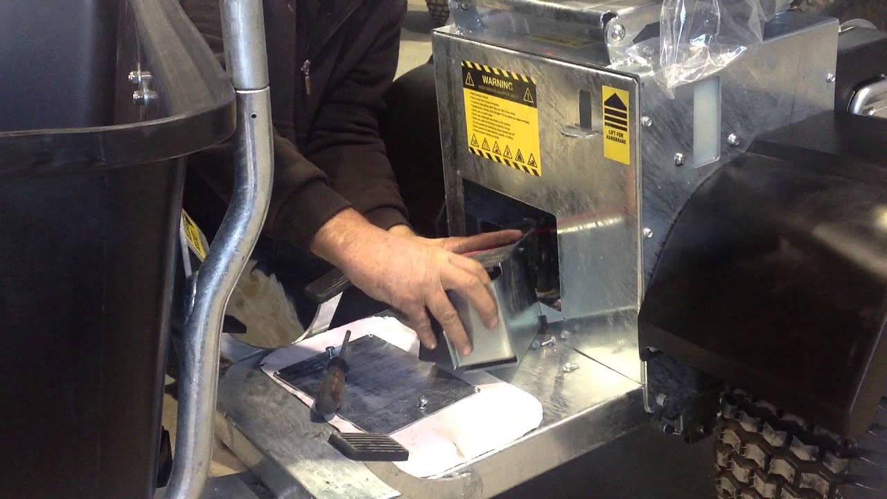 How to change the battery in your RAT Barrow.