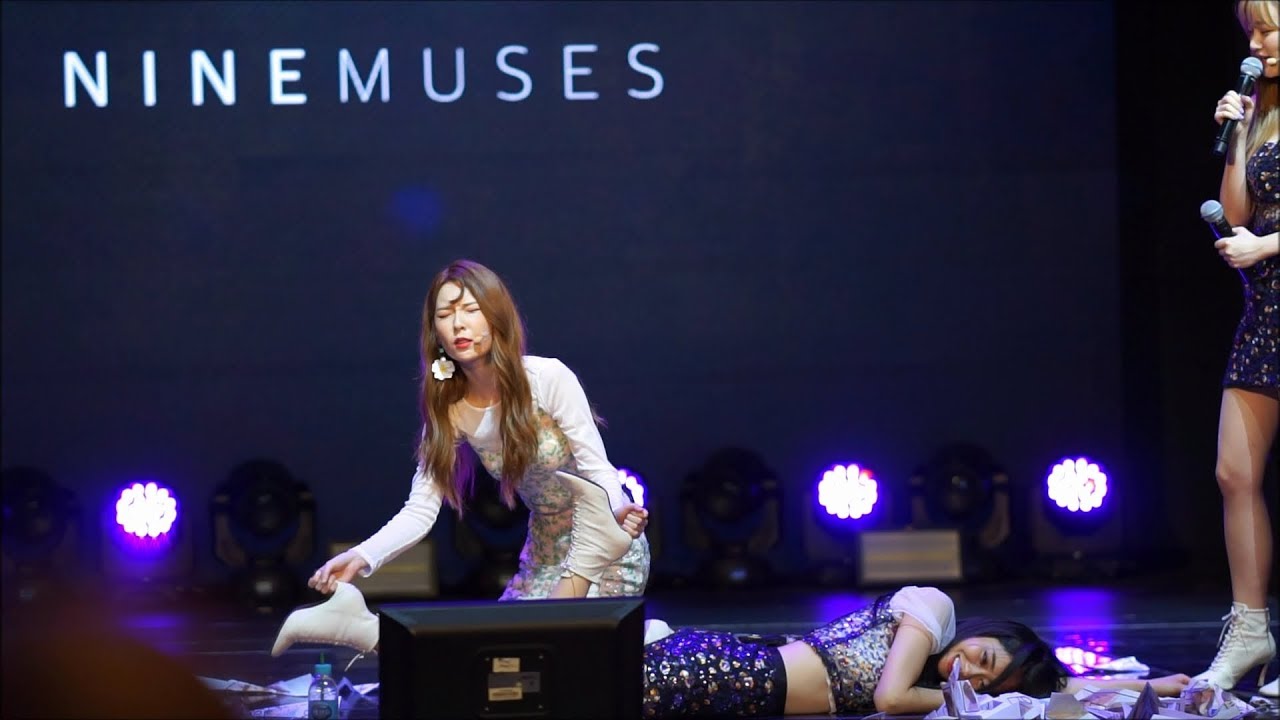 180804 나인뮤지스 (9MUSES) 팬미팅 - 눈감고 포즈 맞추기