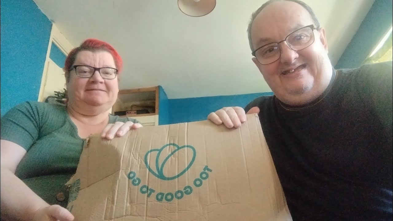 A Tuesday Too Good To Go Parcel #TooGoodToGo #Heinz #Parcel 