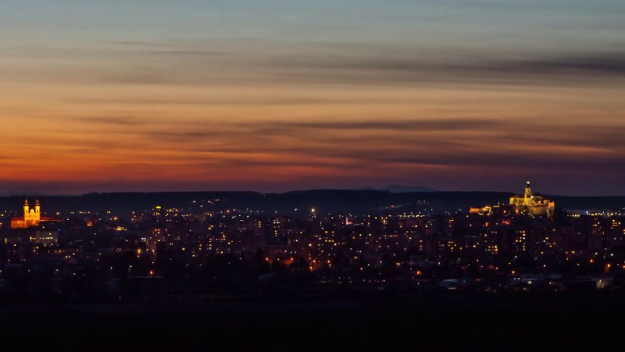 V&yacute;chod a z&aacute;pad slnka (Time lapse)