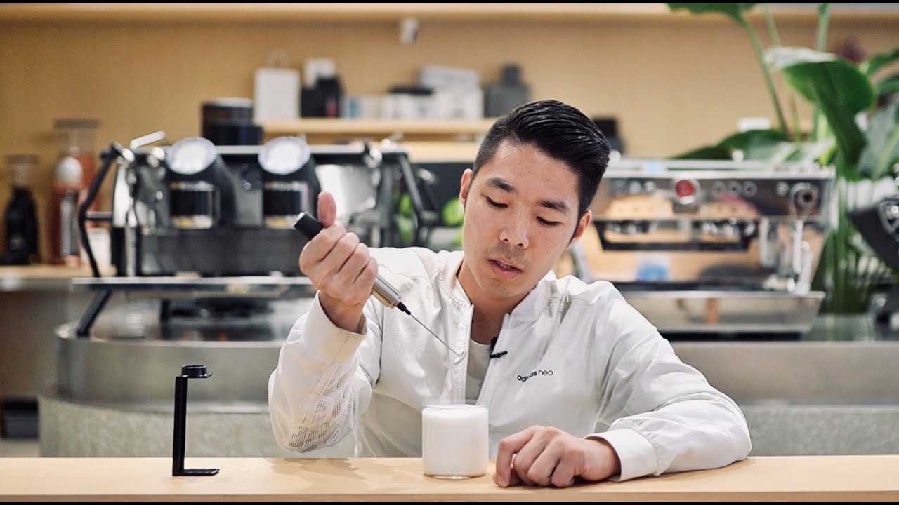 没有意式咖啡机我也要打奶泡 | 2分钟美味咖啡