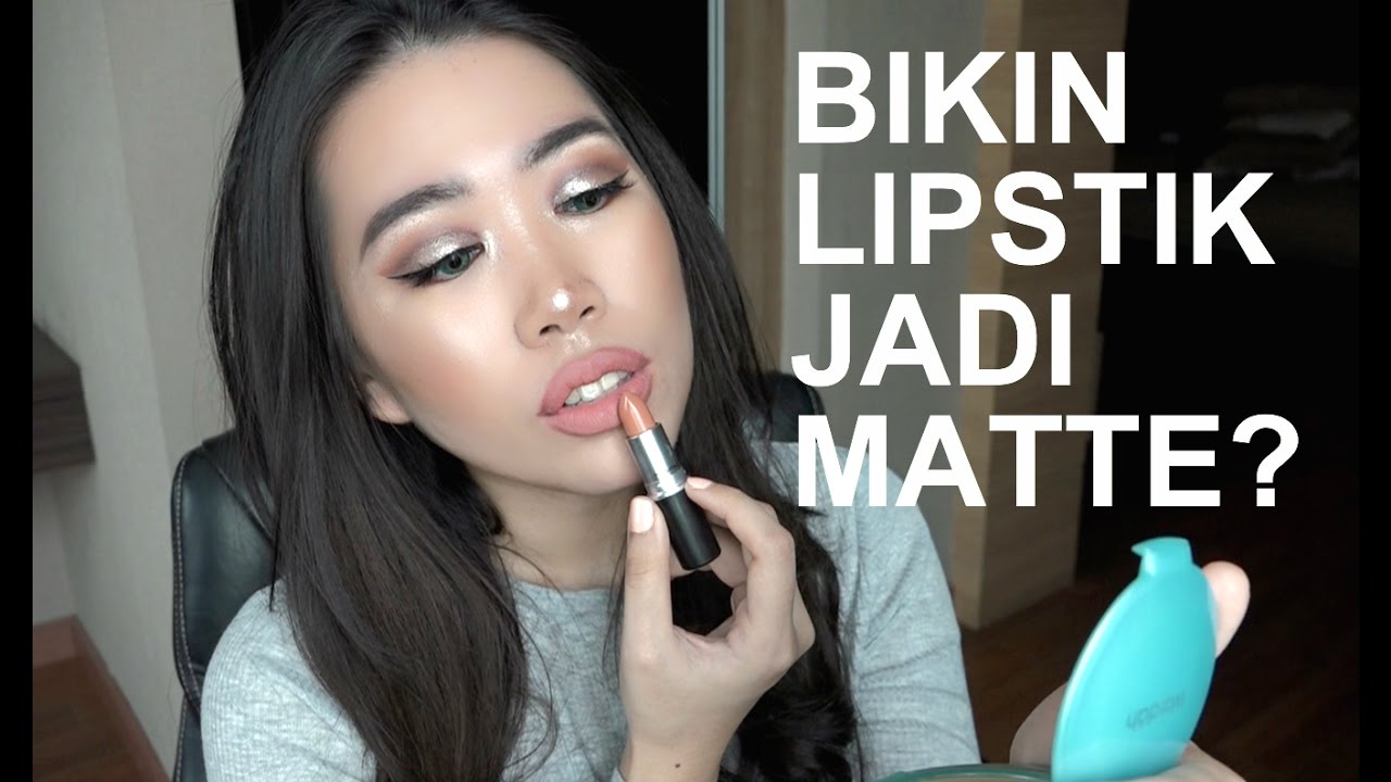 Trik Untuk Mengubah Cream Lipstik Kamu Jadi Matte