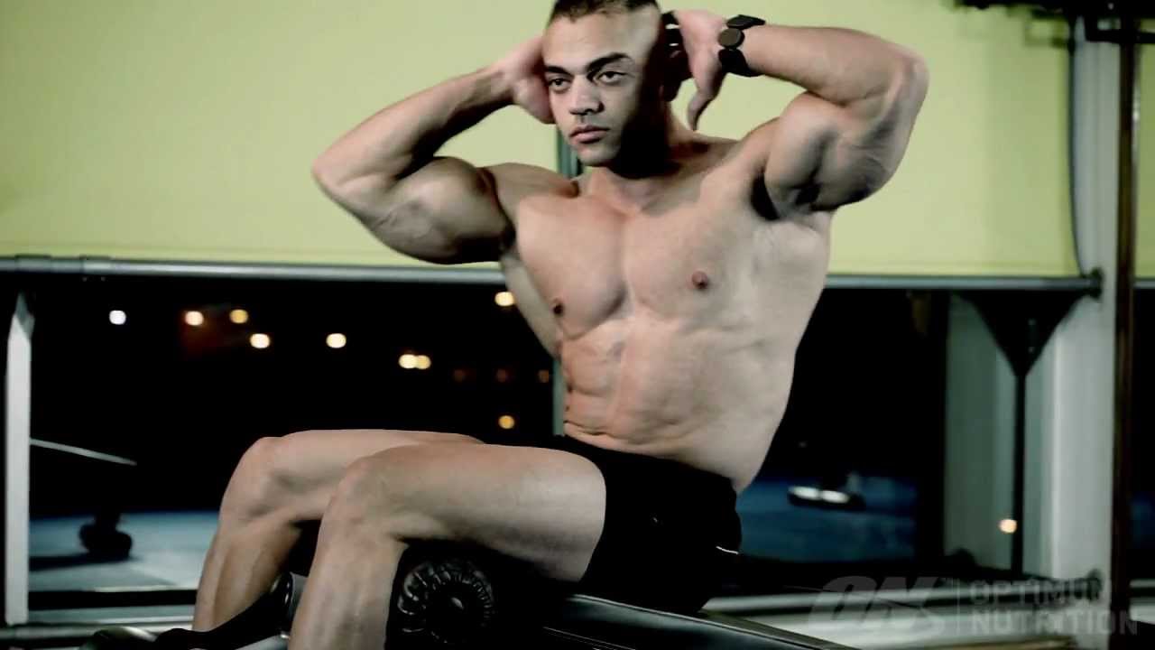 تمرين معدة و خواصر بنش مرجحة - سبورتر Sporter.com