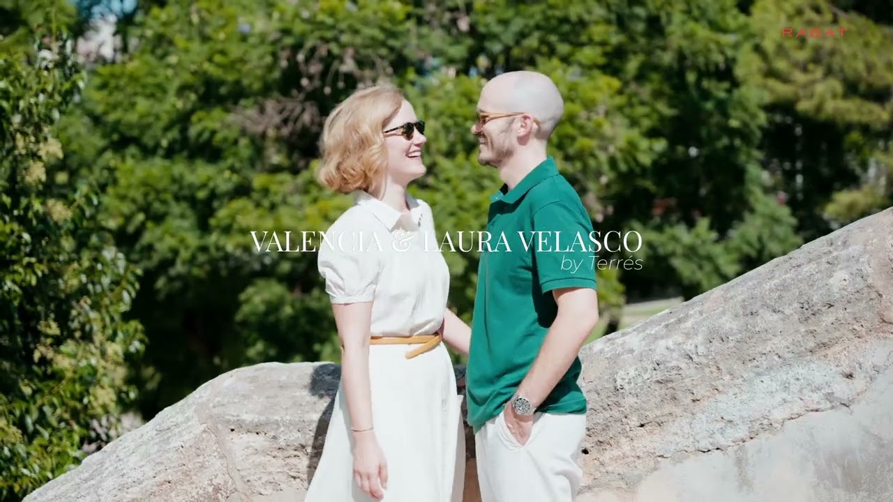 Valencia & Laura Velasco by Jesús Terrés: Comprando tiempo y emociones.