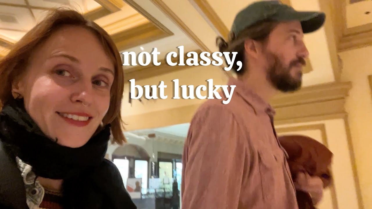 Van Life In Las Vegas & How We Won A Jackpot