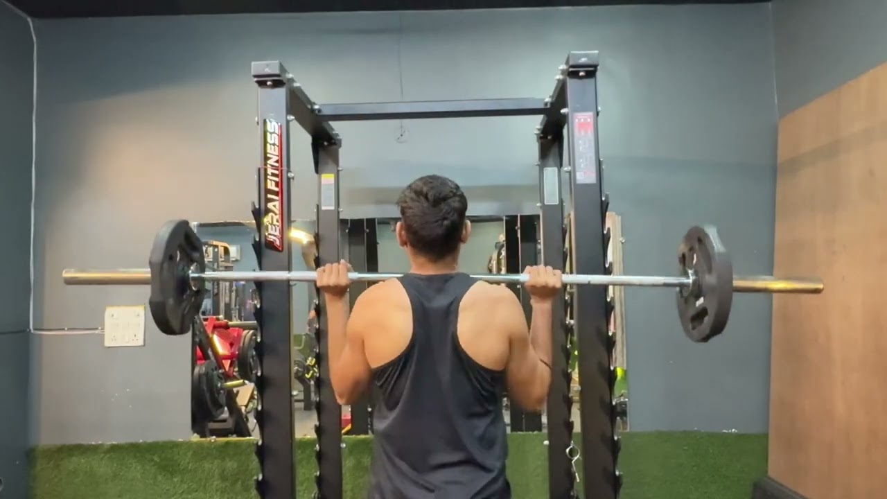 Chest day best day.