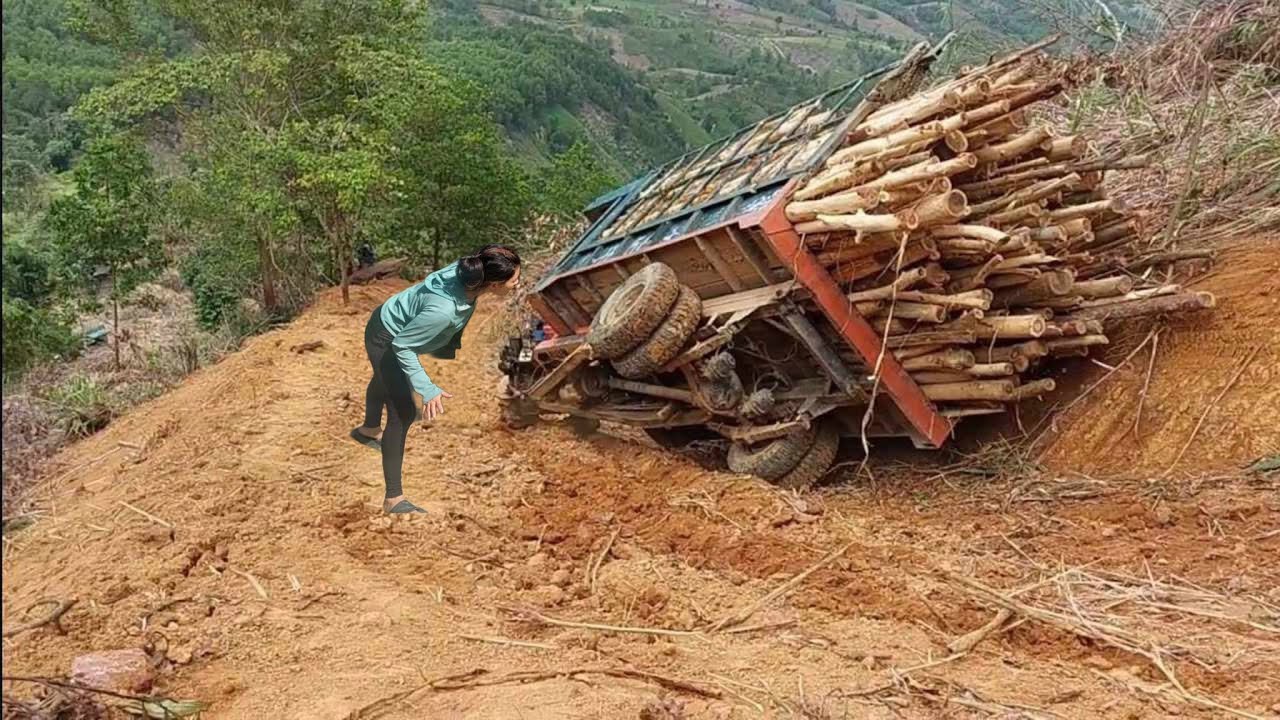 agricultural vehicle transporting timber skills driving a timber truck down a slippery slope