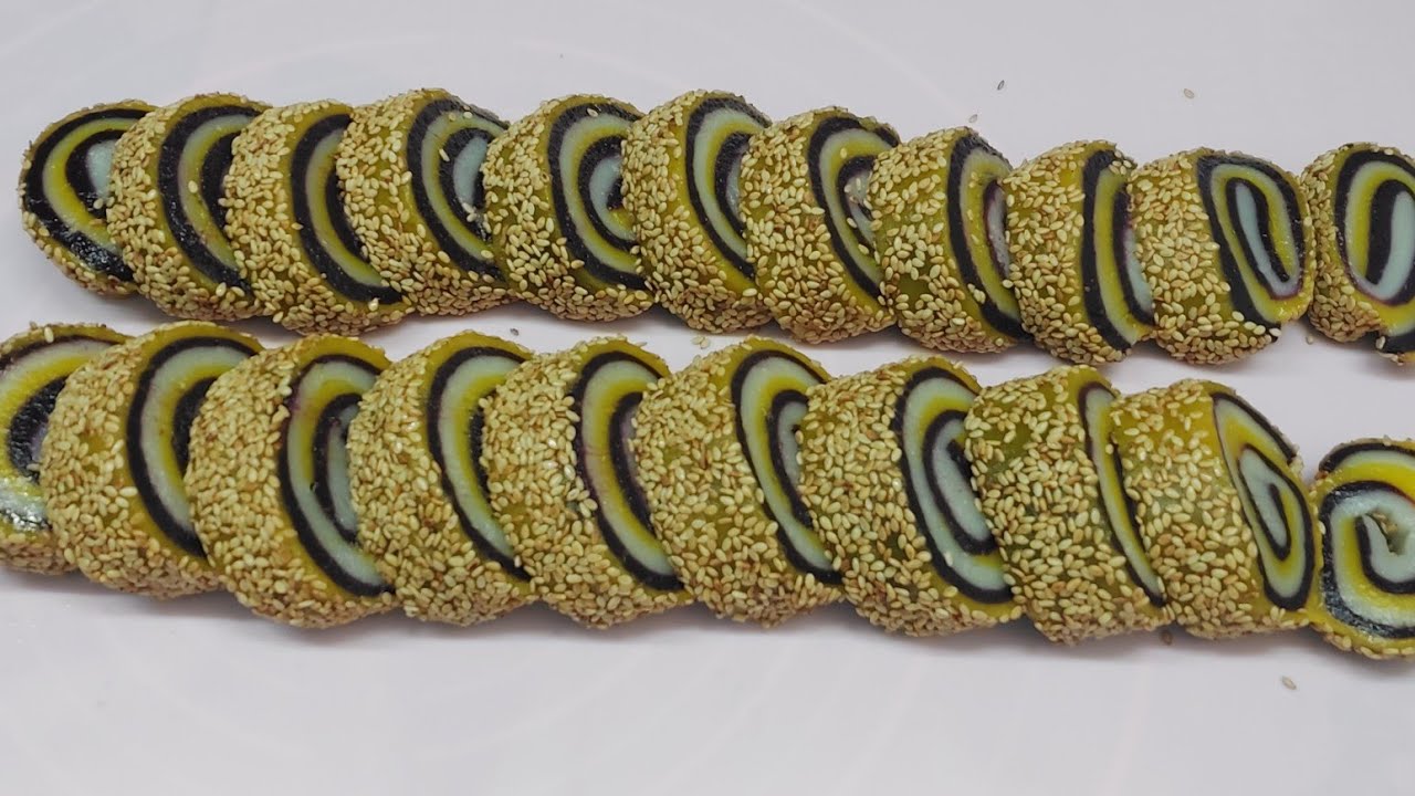 Tri color /Tri flavor sesame roll/sapin sapin recipe