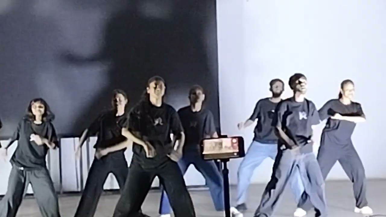 Stage tod performance. Back-to-back goosebumps || VIBRANZ || VSSUT Burla.